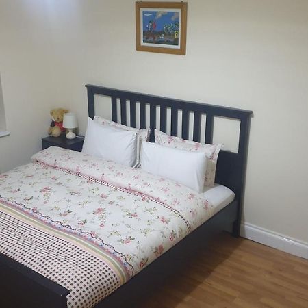Guess Bungalow Wembley Leilighet London Eksteriør bilde